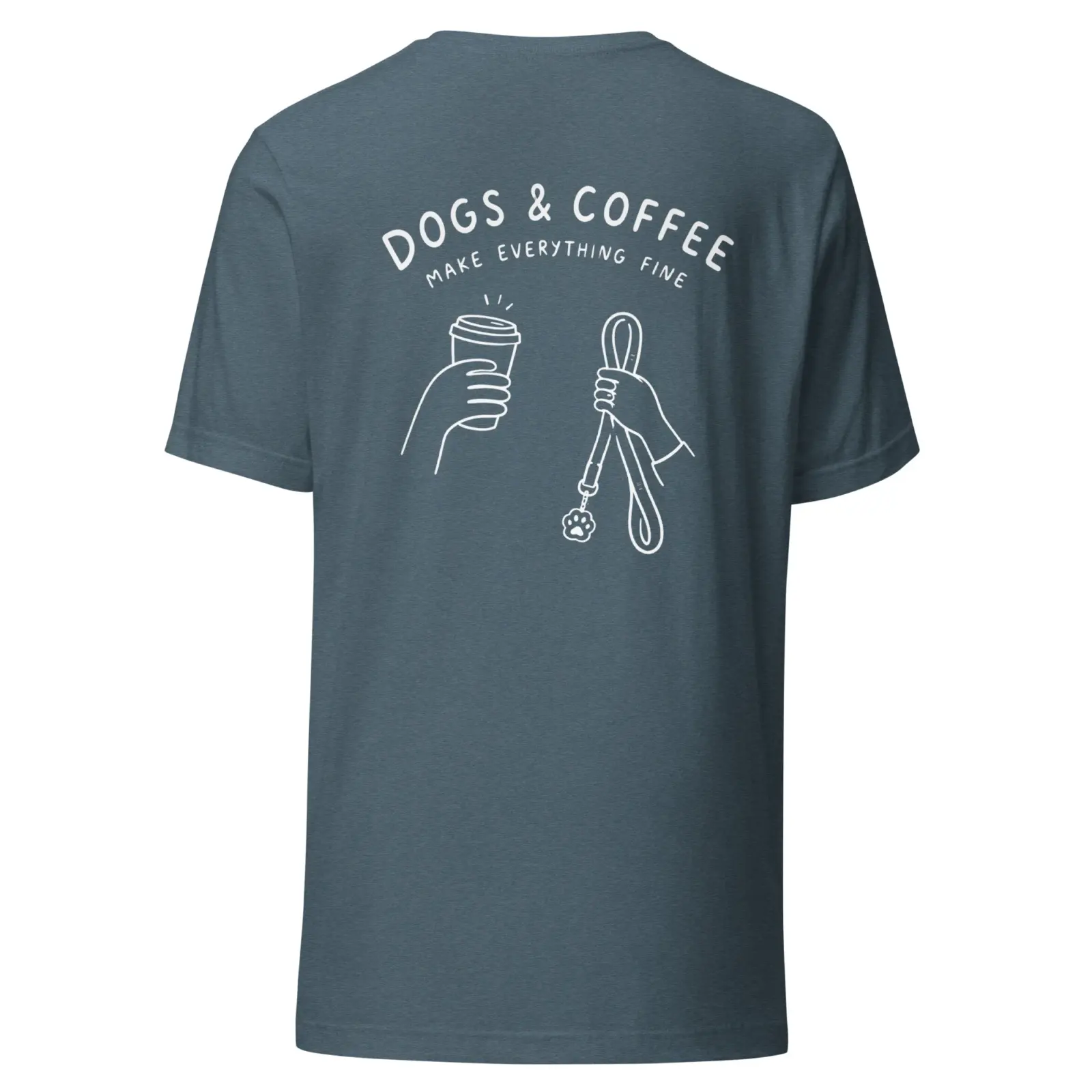 Dogs and coffe make everything fine | T-shirt från Dogdays