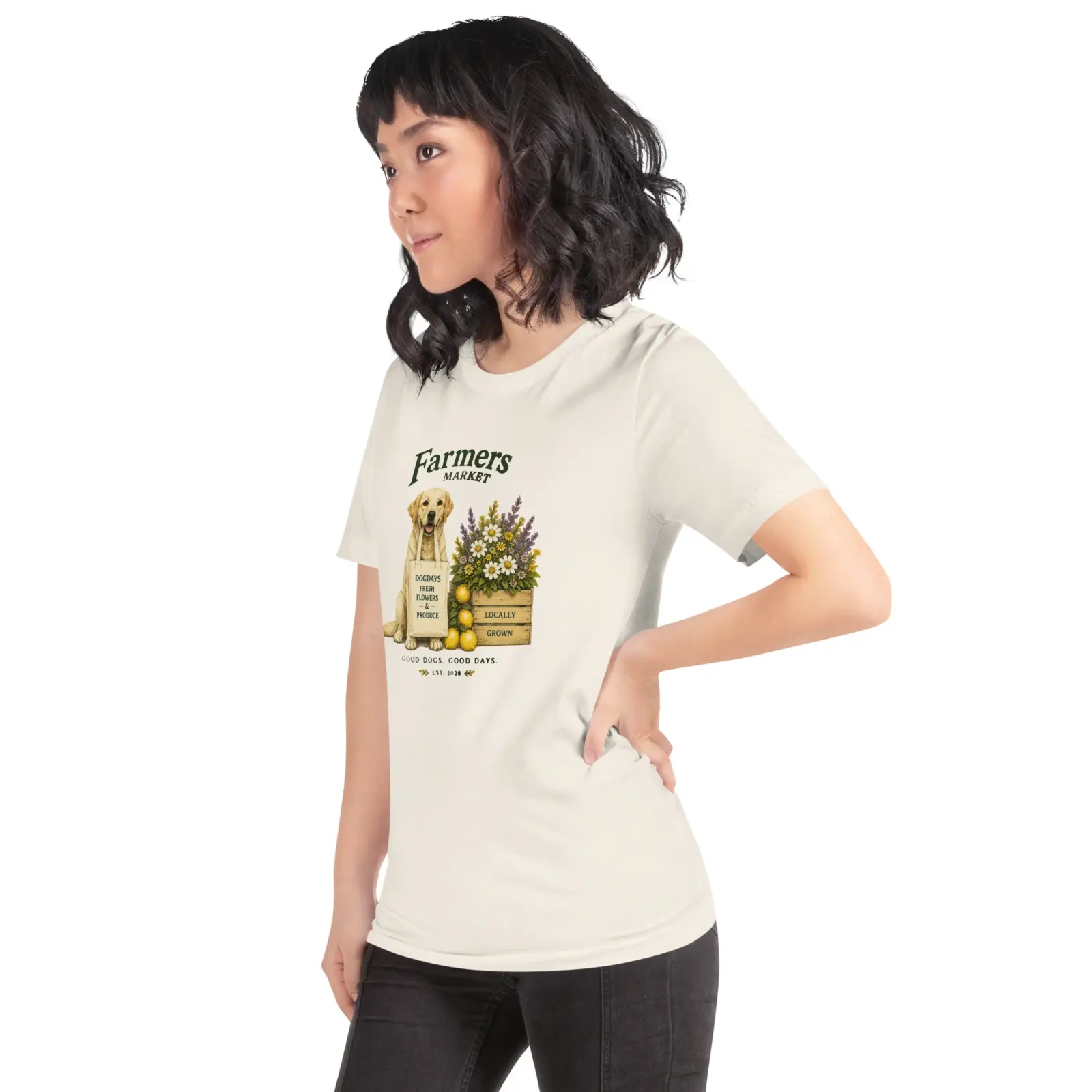 Farmers market | T-shirt i vit från Dogdays