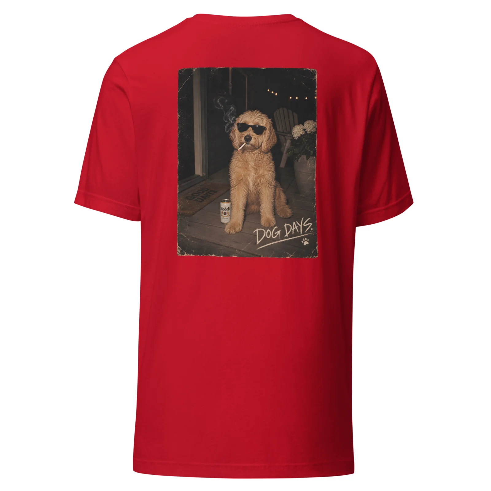 Röd T-shirt med Labradoodle-design, bakifrån – Tough days